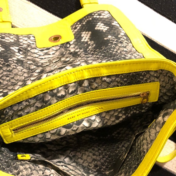 Marc jacobs faux snakeskin messenger bag - Picture 4 of 7